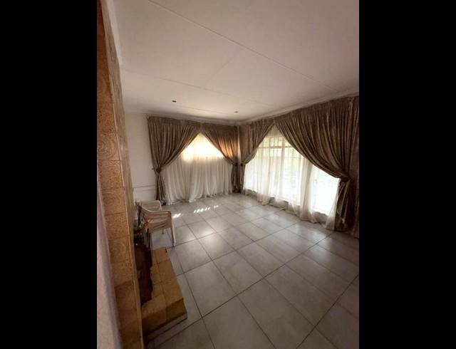 3 BEDROOM HOUSE FOR SALE IN MINDALORE